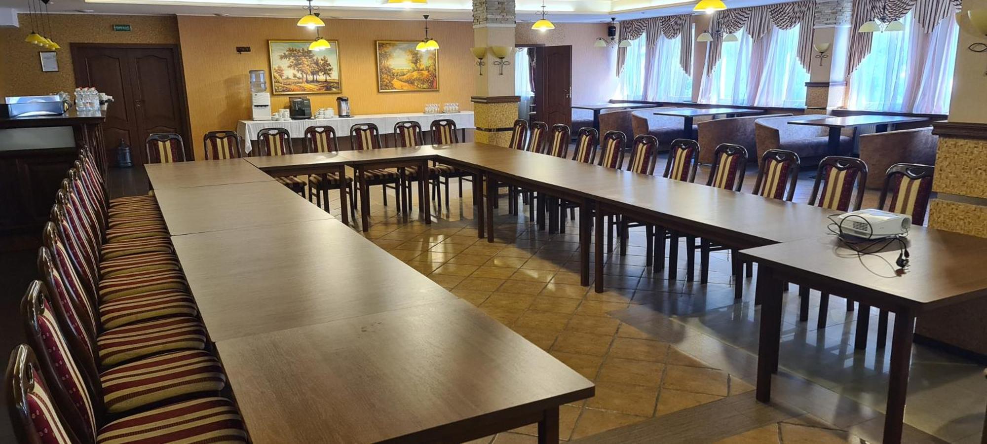Shato Paradis Hotel Irpin Εξωτερικό φωτογραφία