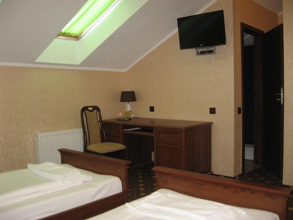 Shato Paradis Hotel Irpin Δωμάτιο φωτογραφία