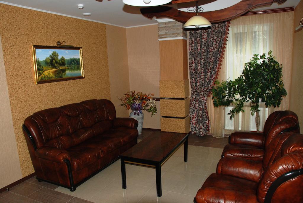Shato Paradis Hotel Irpin Εξωτερικό φωτογραφία