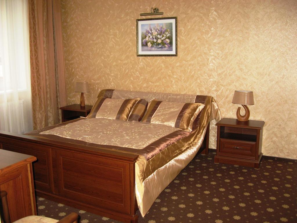 Shato Paradis Hotel Irpin Δωμάτιο φωτογραφία